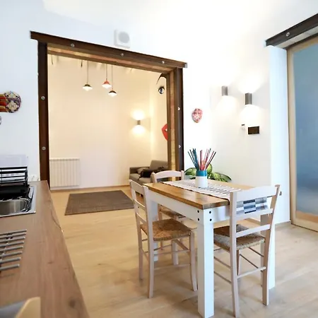 Apartament La Casetta Delle Scienze *